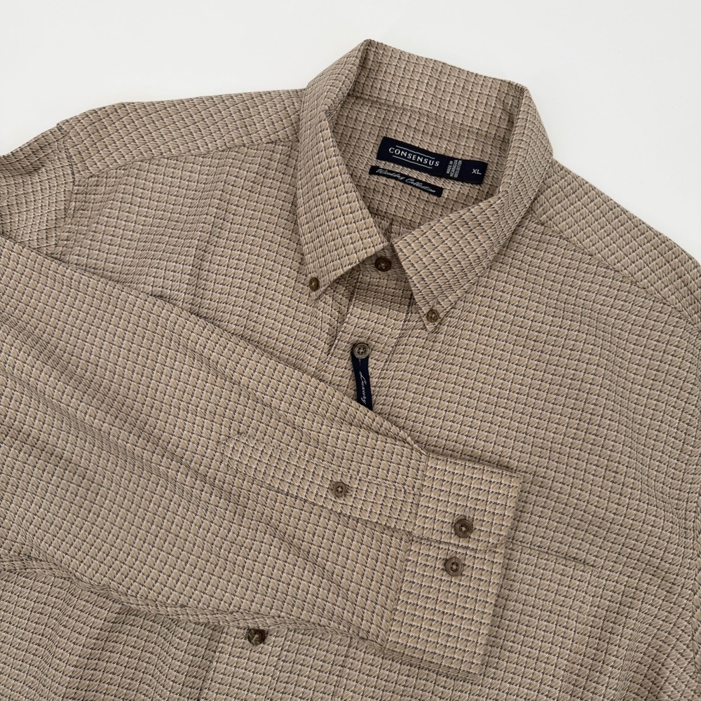 Consensus Weekday Collection Mens XL Tan Textured Cotton Button Shirt Grandpa